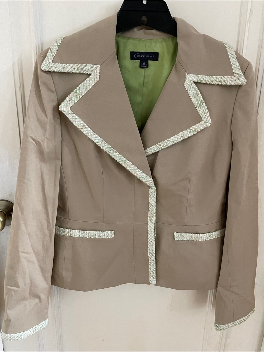 Context Beige Cropped Blazer with Cream Braided Trim